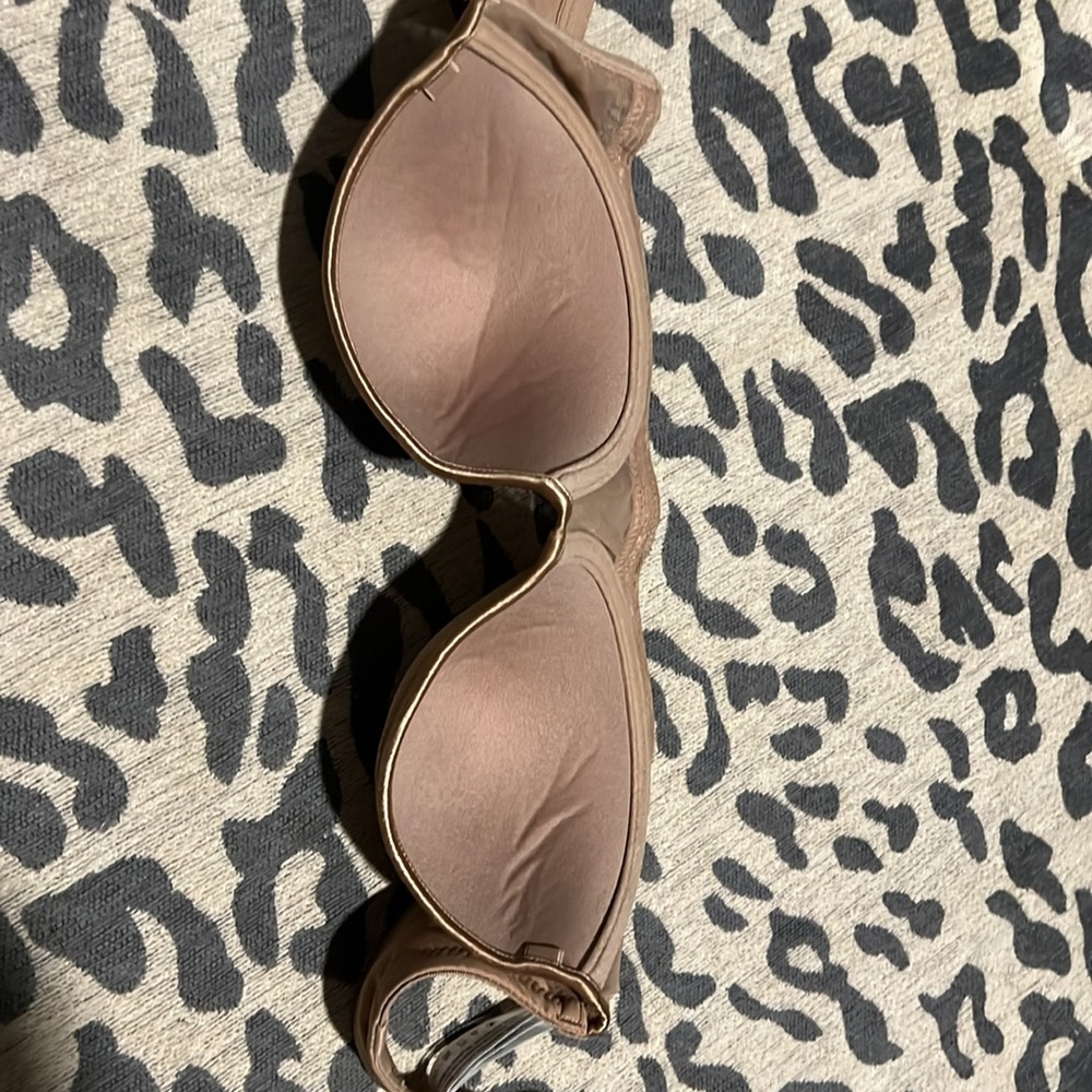 Strapless Bra — Size 34C - Picture 6 of 6